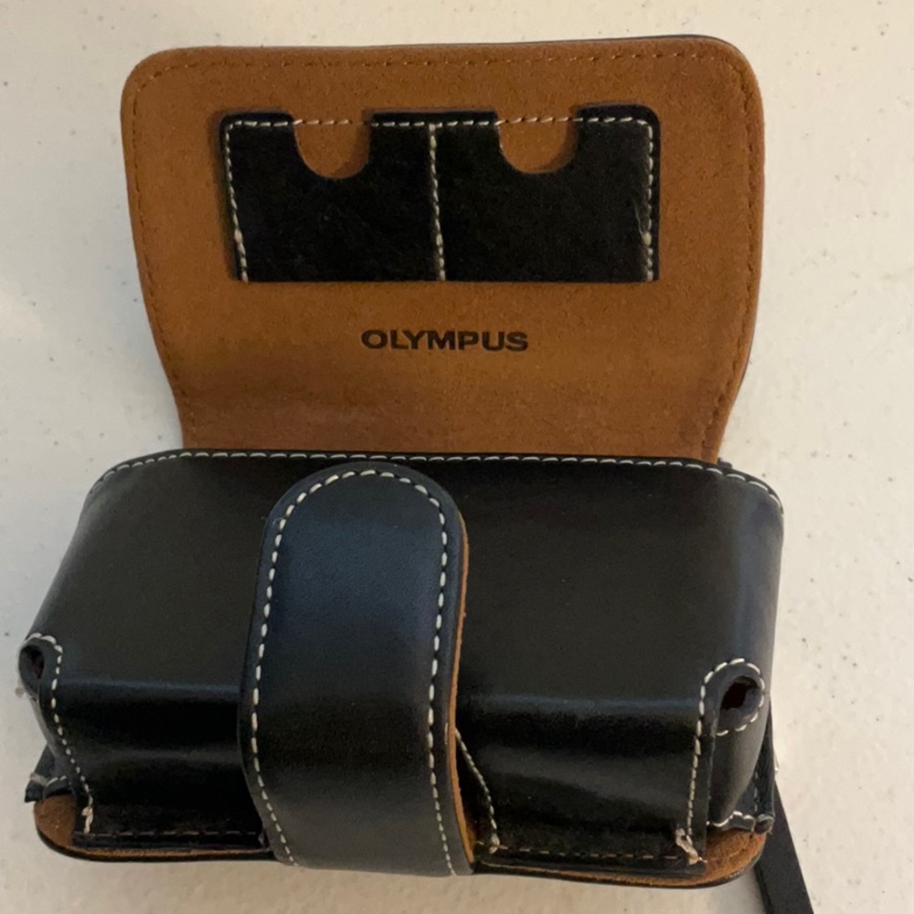 Olympus Camera Case - image 1